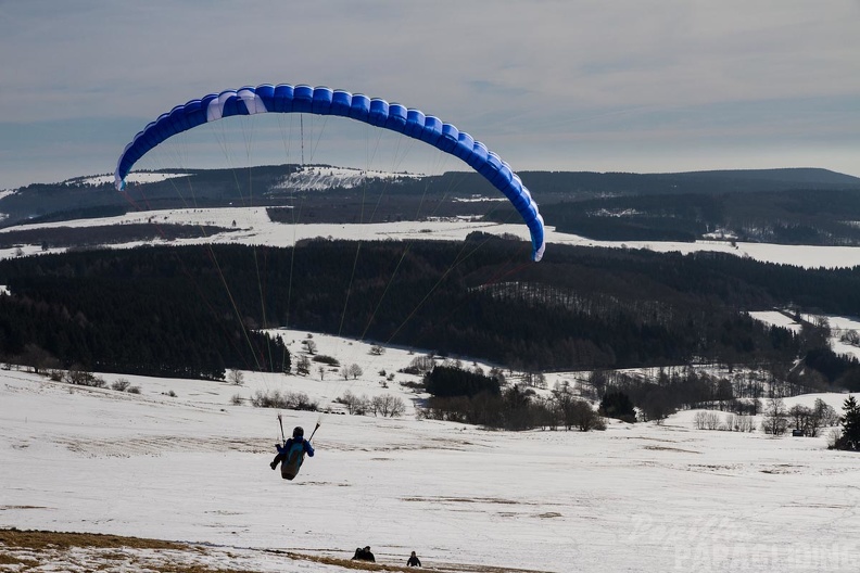 RK11 15 Paragliding Wasserkuppe-500