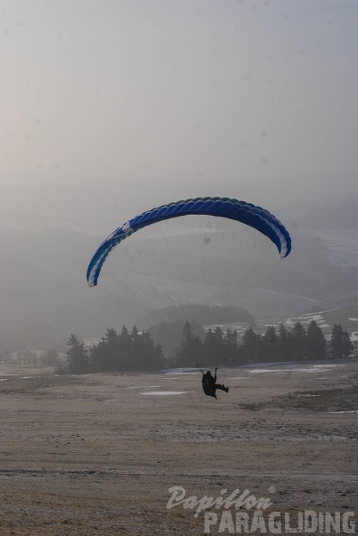 RK13 15 Paragliding 02-28