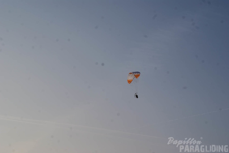 RK13 15 Paragliding 02-8