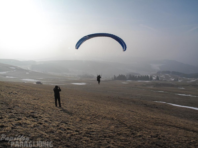 RK13 15 Paragliding 05-94
