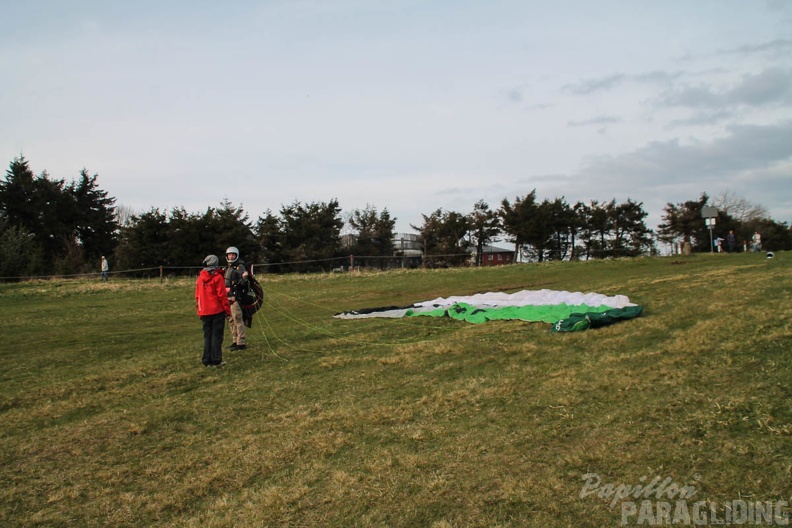 RK19 15 Wasserkuppe-Paragliding-110