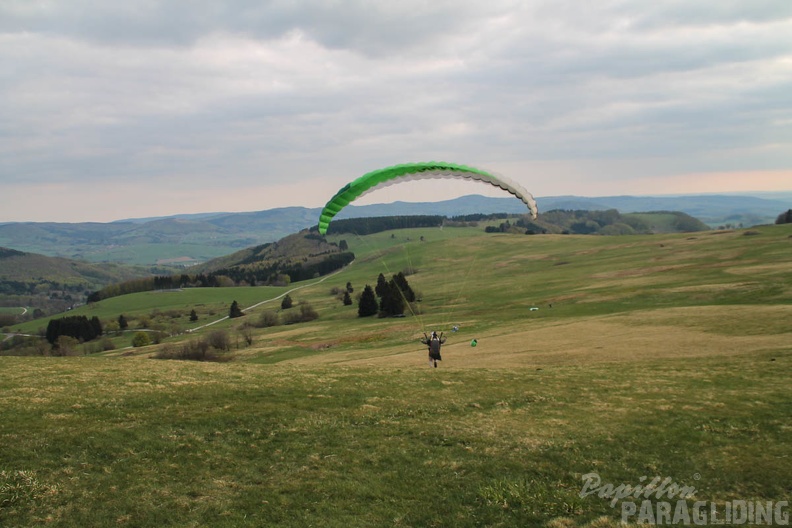 RK19_15_Wasserkuppe-Paragliding-147.jpg