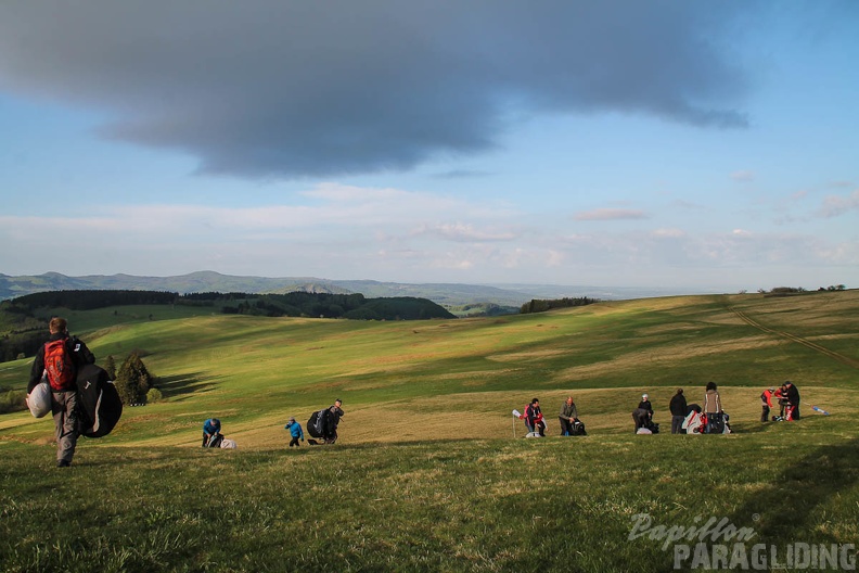 RK19 15 Wasserkuppe-Paragliding-160