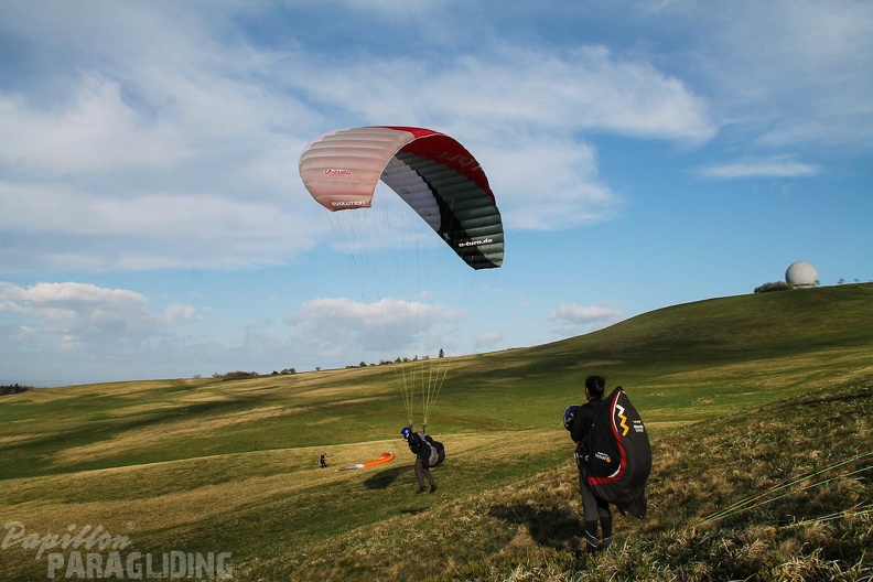RK19 15 Wasserkuppe-Paragliding-195