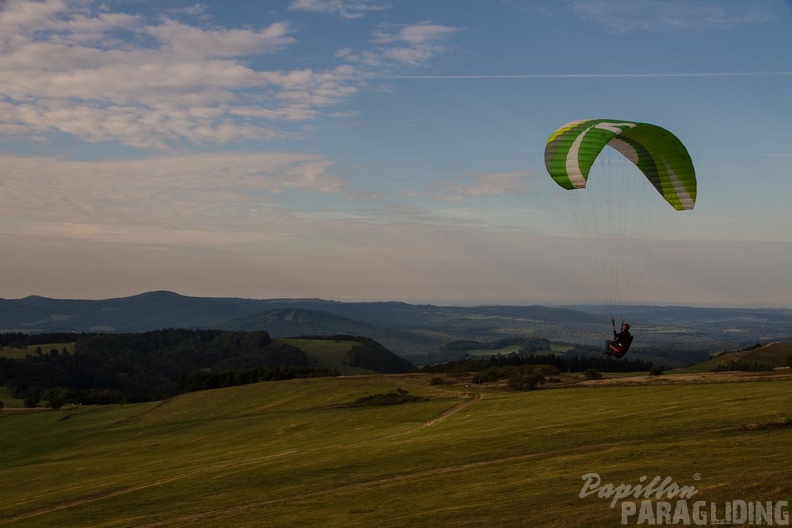 RK37 15 Gleitschirm Wasserkuppe 190