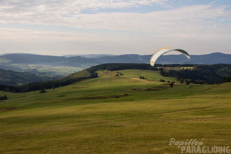 RK37 15 Gleitschirm Wasserkuppe 211