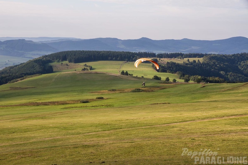 RK37 15 Gleitschirm Wasserkuppe 263