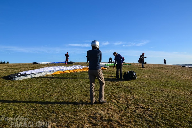 rk53.15-paragliding-100