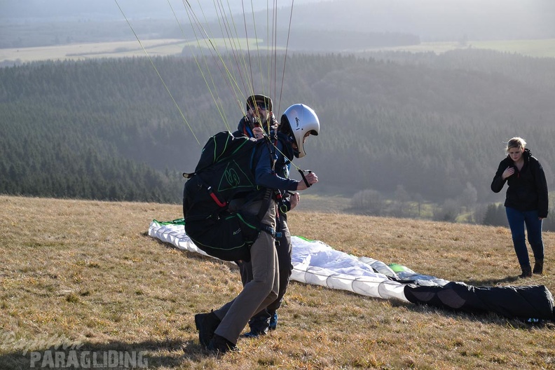 rk53.15-paragliding-122