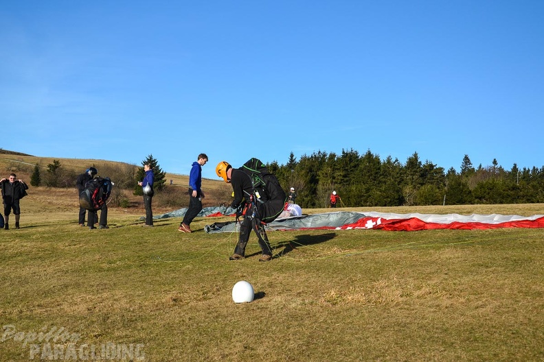 rk53.15-paragliding-129