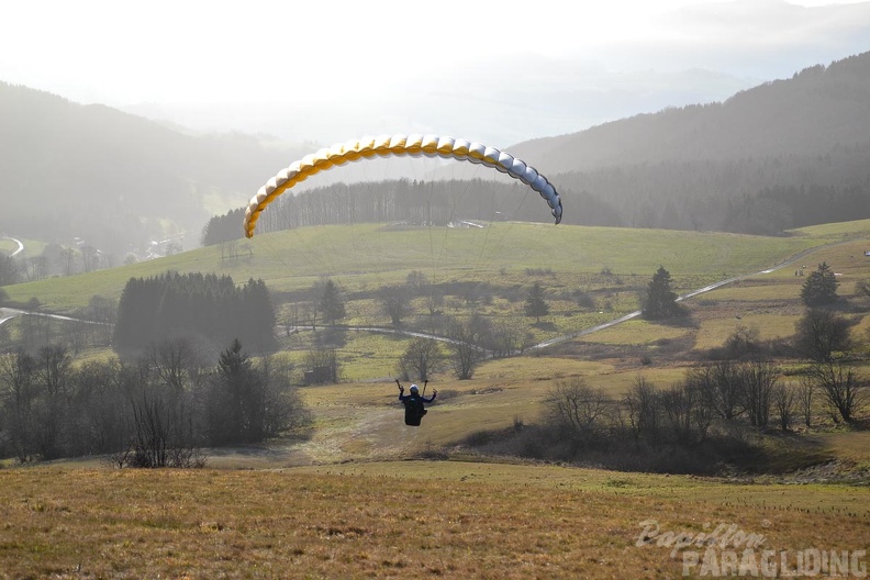 rk53.15-paragliding-154