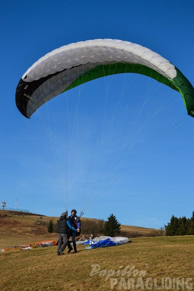 rk53.15-paragliding-168