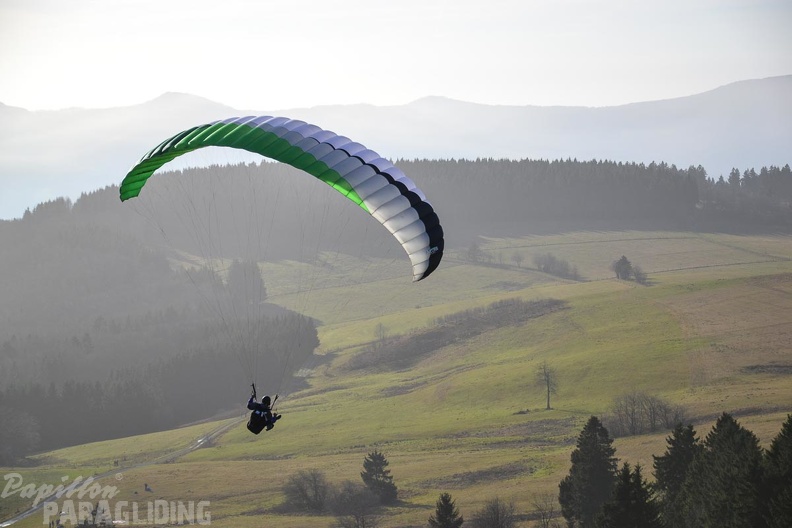rk53.15-paragliding-172