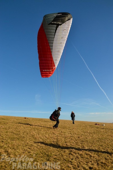 rk53.15-paragliding-187