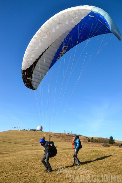 rk53.15-paragliding-198