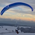 2015-01-18 RHOEN Wasserkuppe Paraglider-Schnee cFHoffmann 020 02