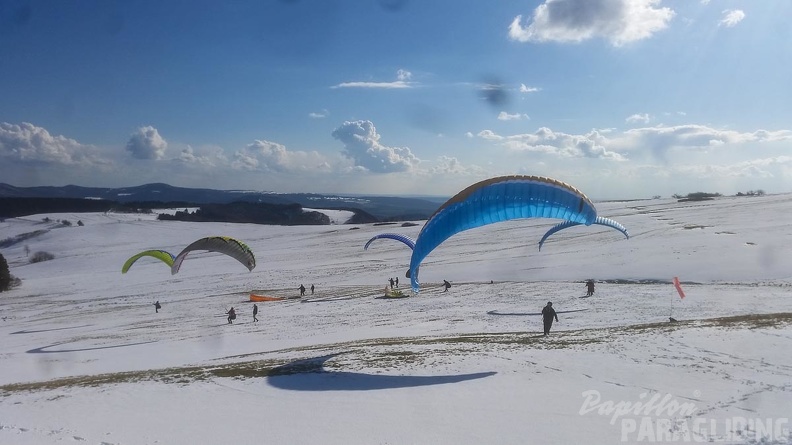 RK17.16 Paragliding-140