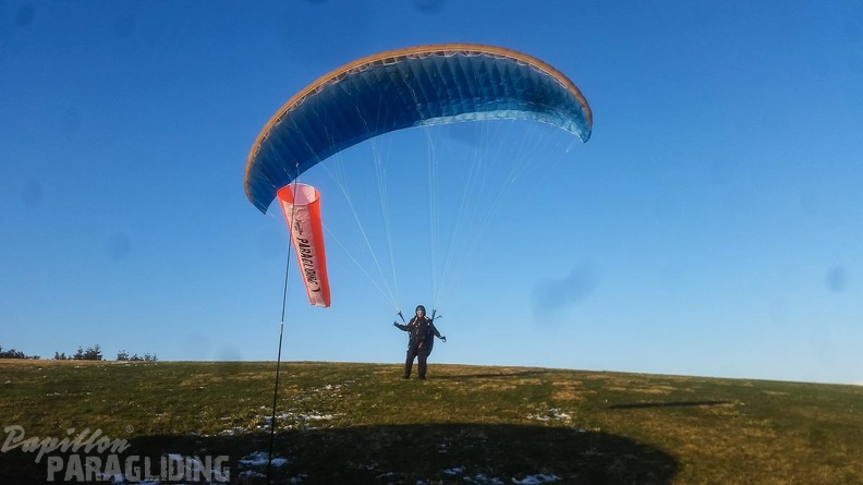 RK17.16_Paragliding-147.jpg