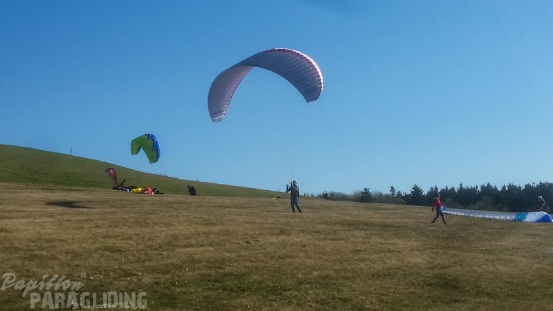RK18.16 Paragliding-219