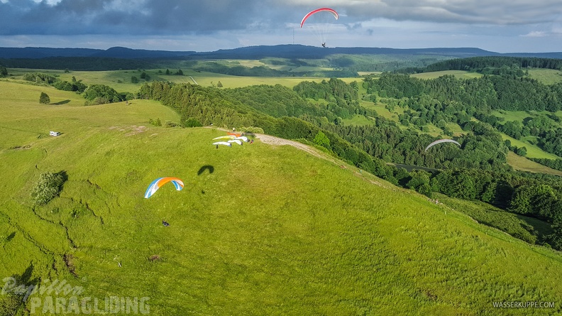 Pferdskopf_Wasserkuppe_Paragliding_12.jpg