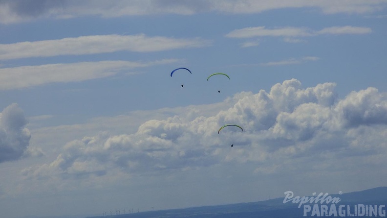 RK26.16 Paragliding-01-1019