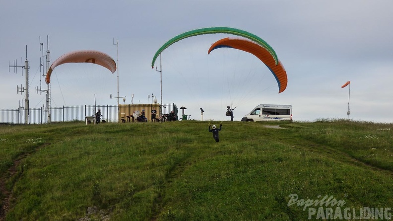 RK26.16 Paragliding-01-1054