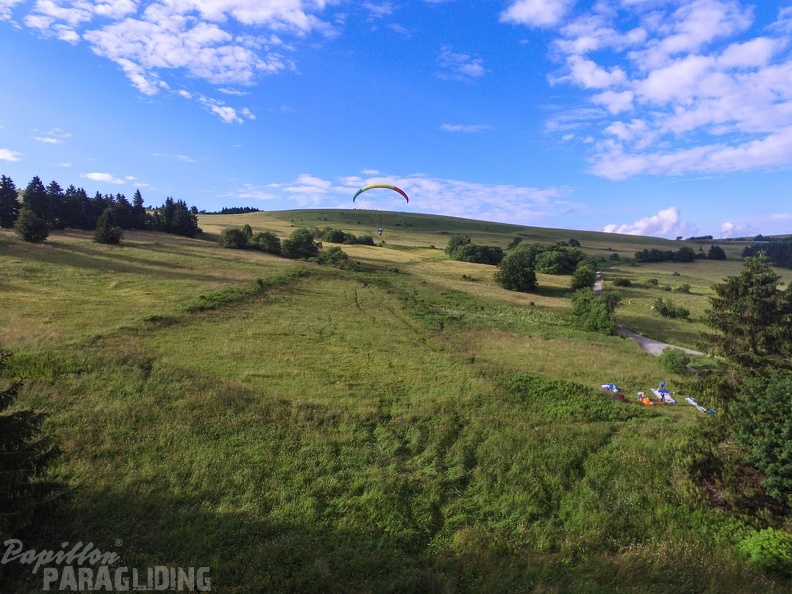 RK26.16_Paragliding-1027.jpg
