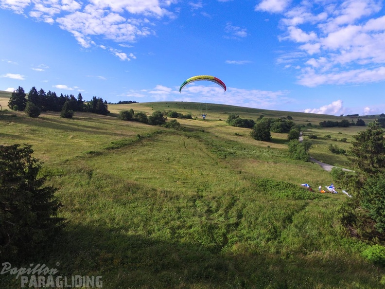 RK26.16_Paragliding-1028.jpg