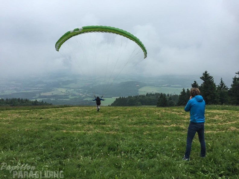 RK26.16 Paragliding-1126