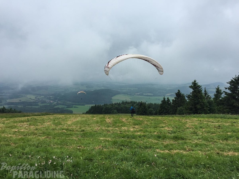 RK26.16 Paragliding-1159
