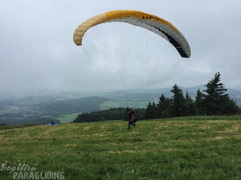 RK26.16 Paragliding-1171