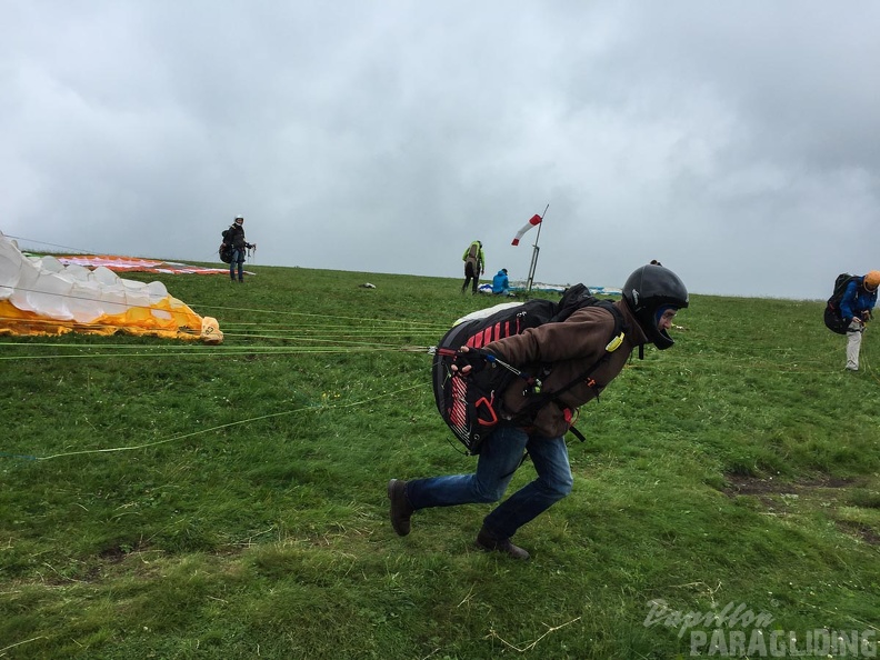 RK26.16 Paragliding-1211