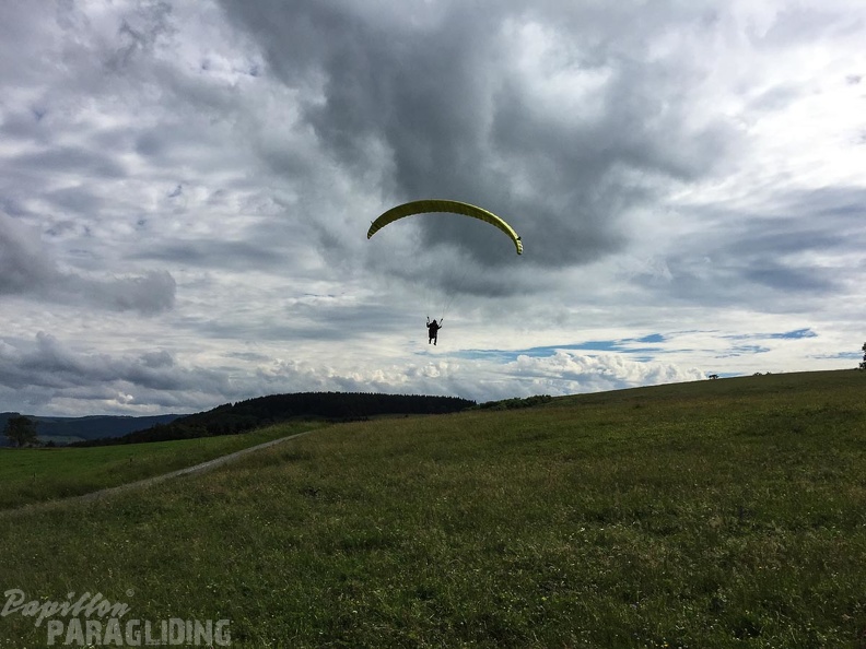 RK26.16 Paragliding-1241