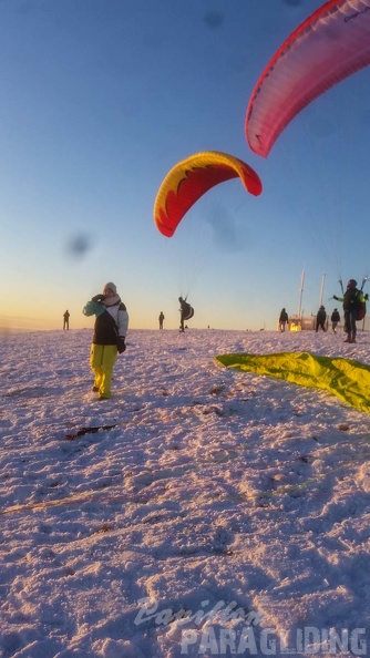 RK1.17 Winter-Paragliding-187