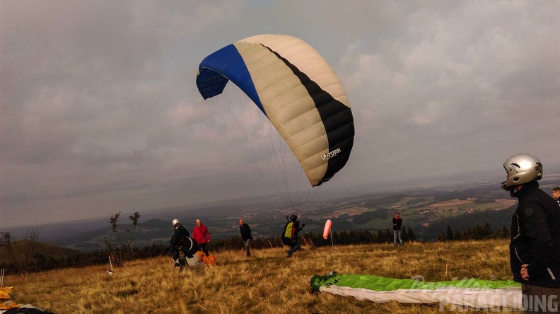 RK134.17_Paragliding-Wasserkuppe-148.jpg