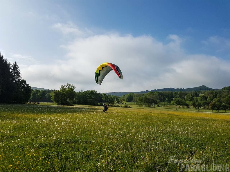 RK21.17 Paragliding-319