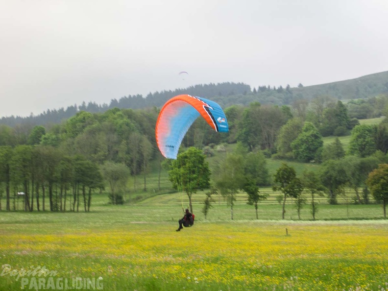 RK21.17 Paragliding-331