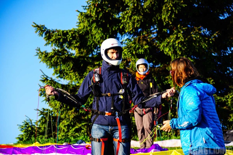 RK21.17 Paragliding-392