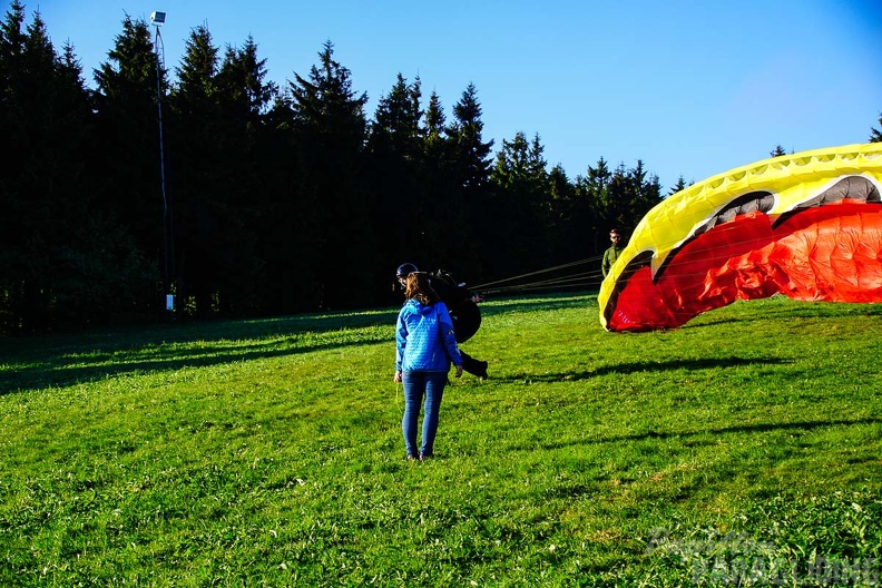 RK21.17_Paragliding-446.jpg