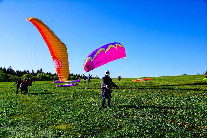 RK21.17_Paragliding-510.jpg