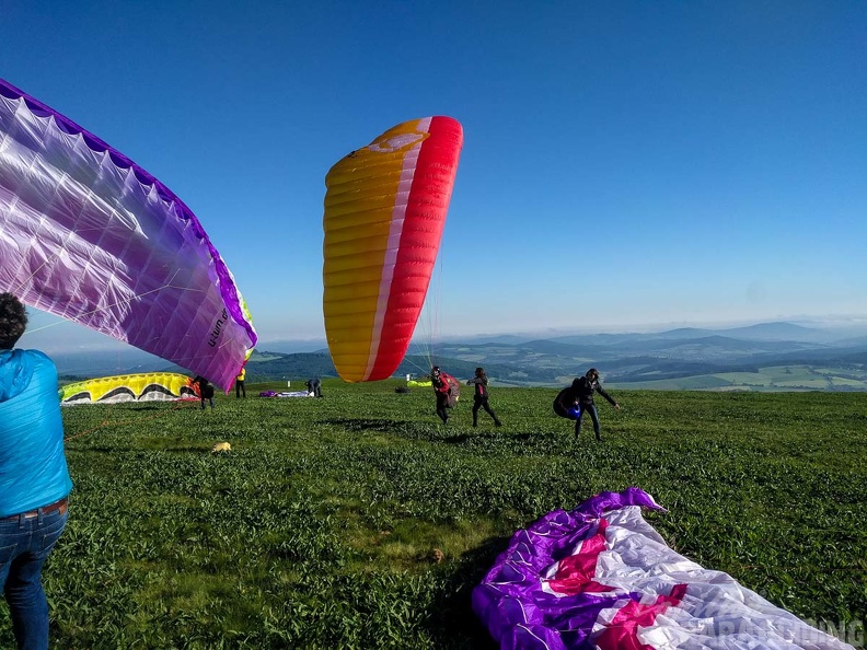 RK21.17 Paragliding-539