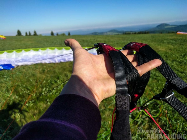 RK21.17_Paragliding-551.jpg