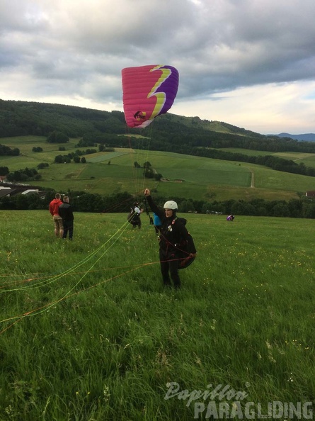 RK26.17 Paragliding-103