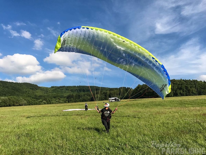 RK26.17 Paragliding-123