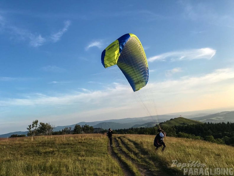 RK26.17_Paragliding-131.jpg