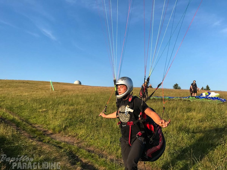 RK26.17 Paragliding-139