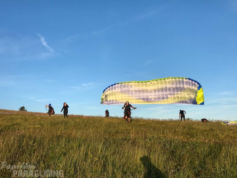 RK26.17 Paragliding-164