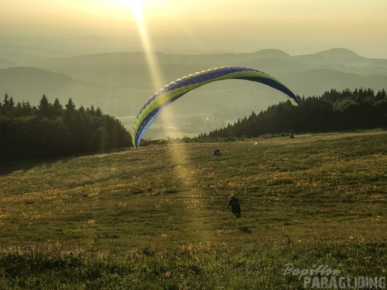 RK26.17 Paragliding-168