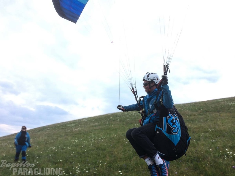 RK26.17 Paragliding-207