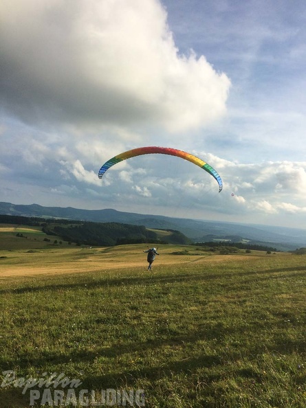 RK26.17 Paragliding-217